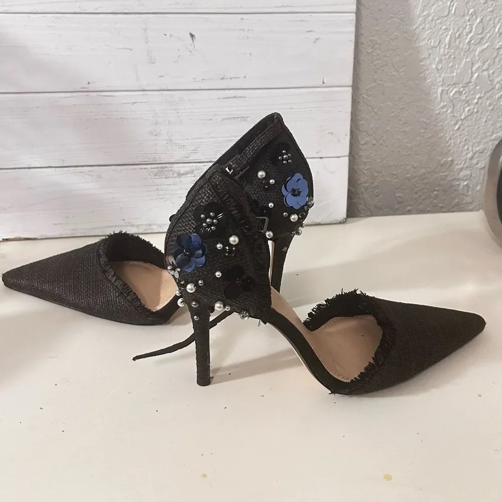 Zara | woman pointed toe Shoes size 40